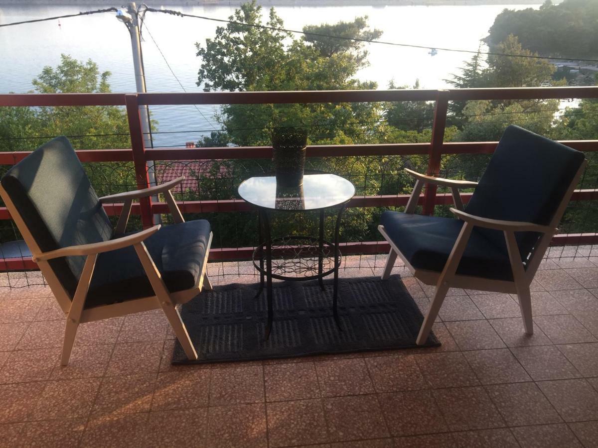 Apartman Cvenkica 奥米沙利 外观 照片
