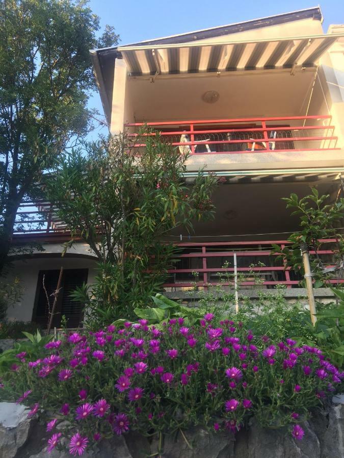 Apartman Cvenkica 奥米沙利 外观 照片